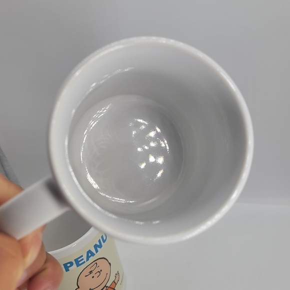 Lot of 2 Mugs Peanuts 2016 Worldwide LLC Multicolor Solid White 16 oz - Picture 6 of 9